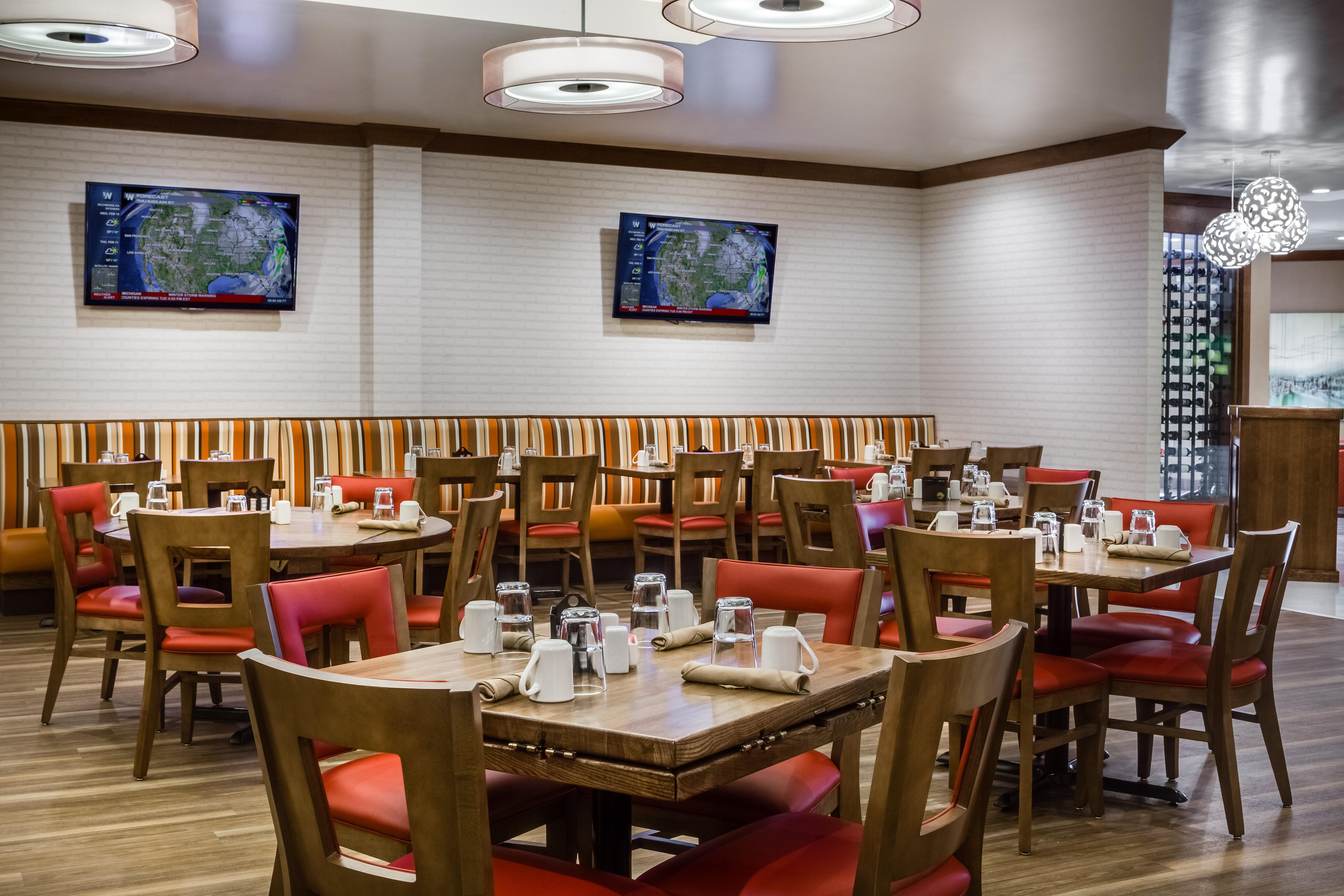 Holiday Inn Dubuque/Galena By Ihg Extérieur photo