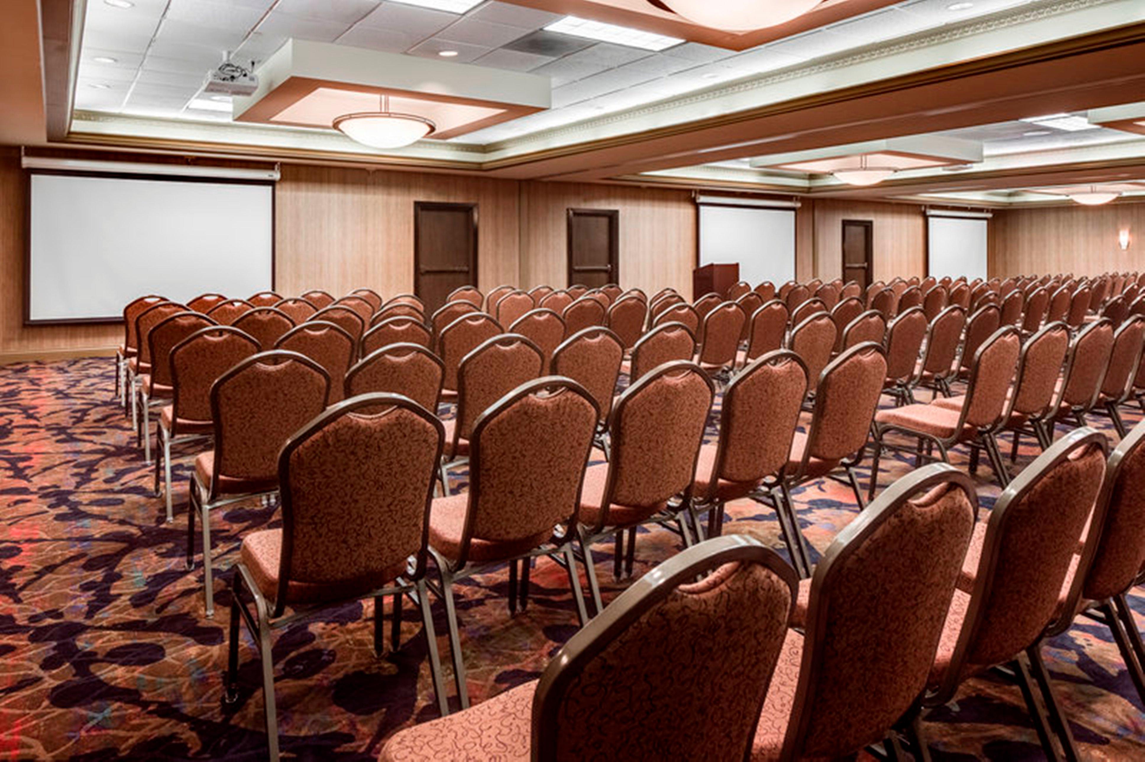 Holiday Inn Dubuque/Galena By Ihg Extérieur photo