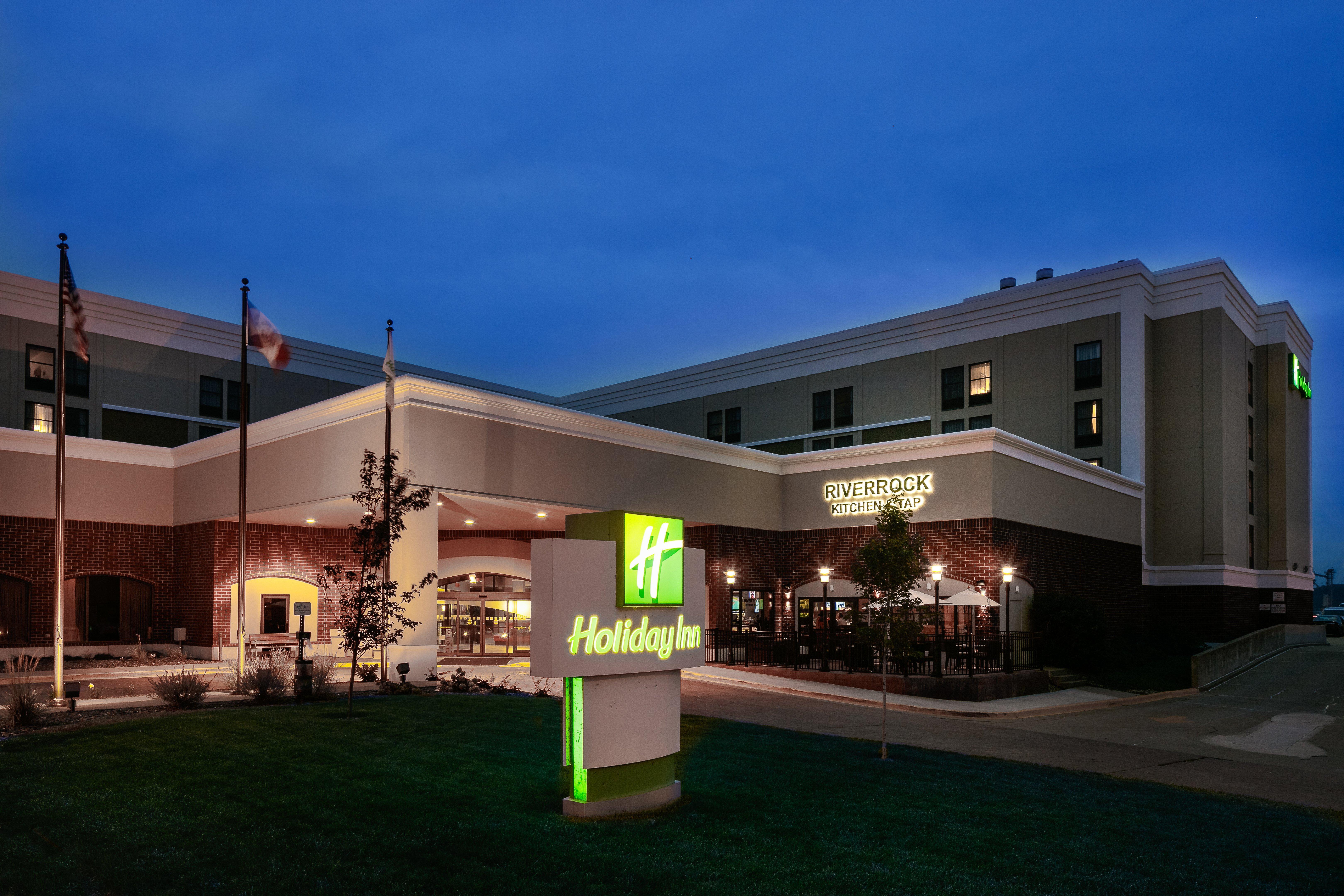 Holiday Inn Dubuque/Galena By Ihg Extérieur photo