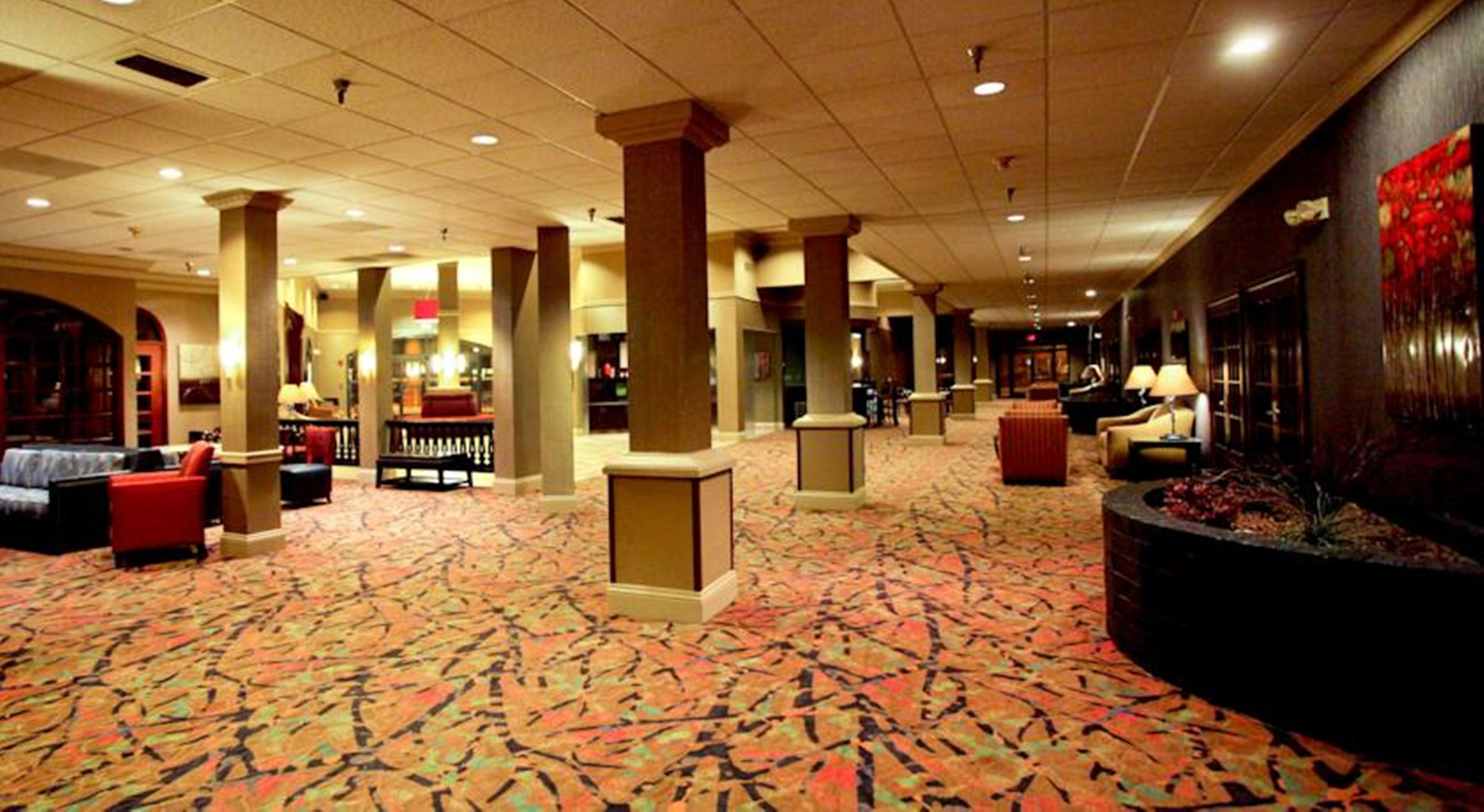 Holiday Inn Dubuque/Galena By Ihg Extérieur photo