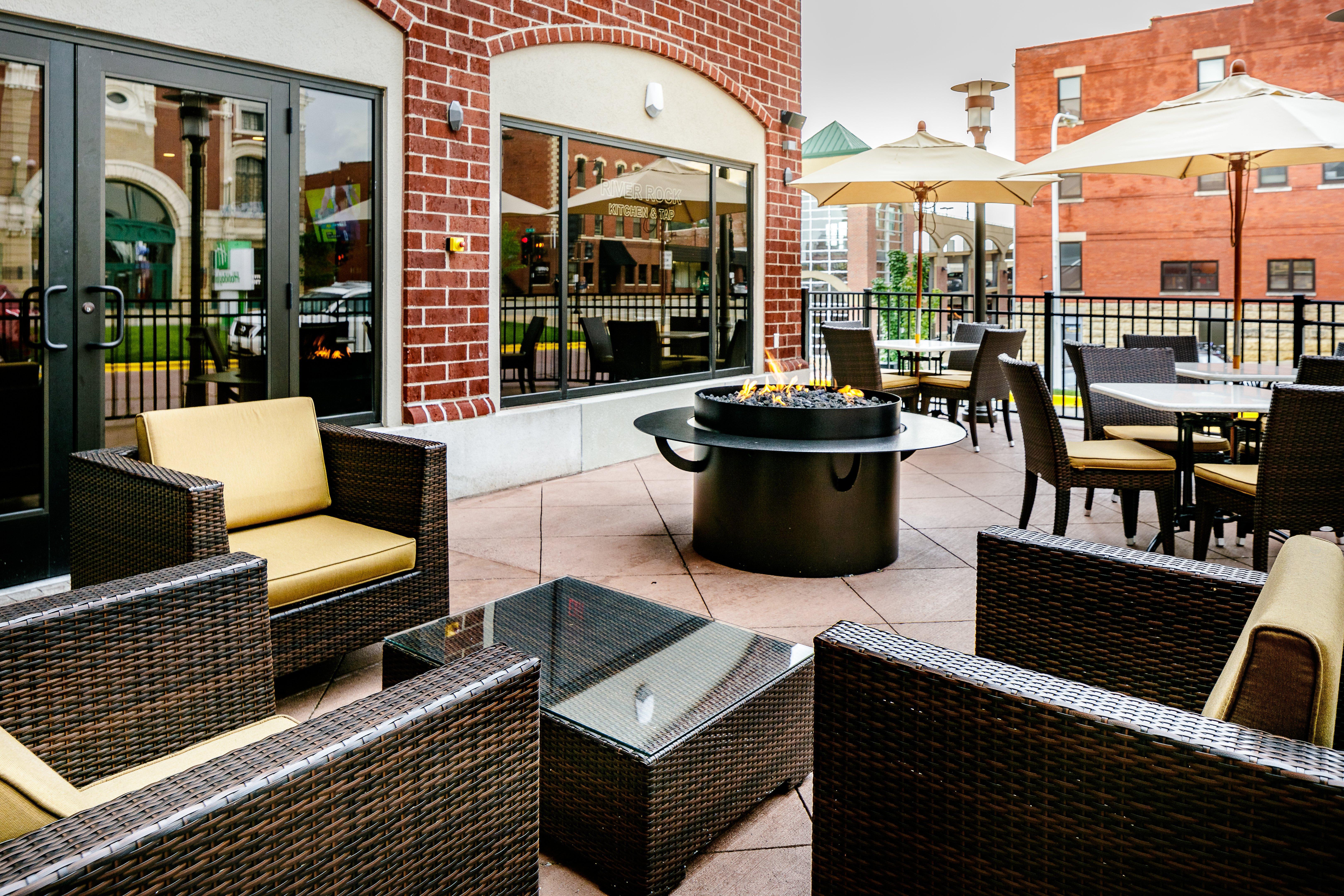 Holiday Inn Dubuque/Galena By Ihg Extérieur photo