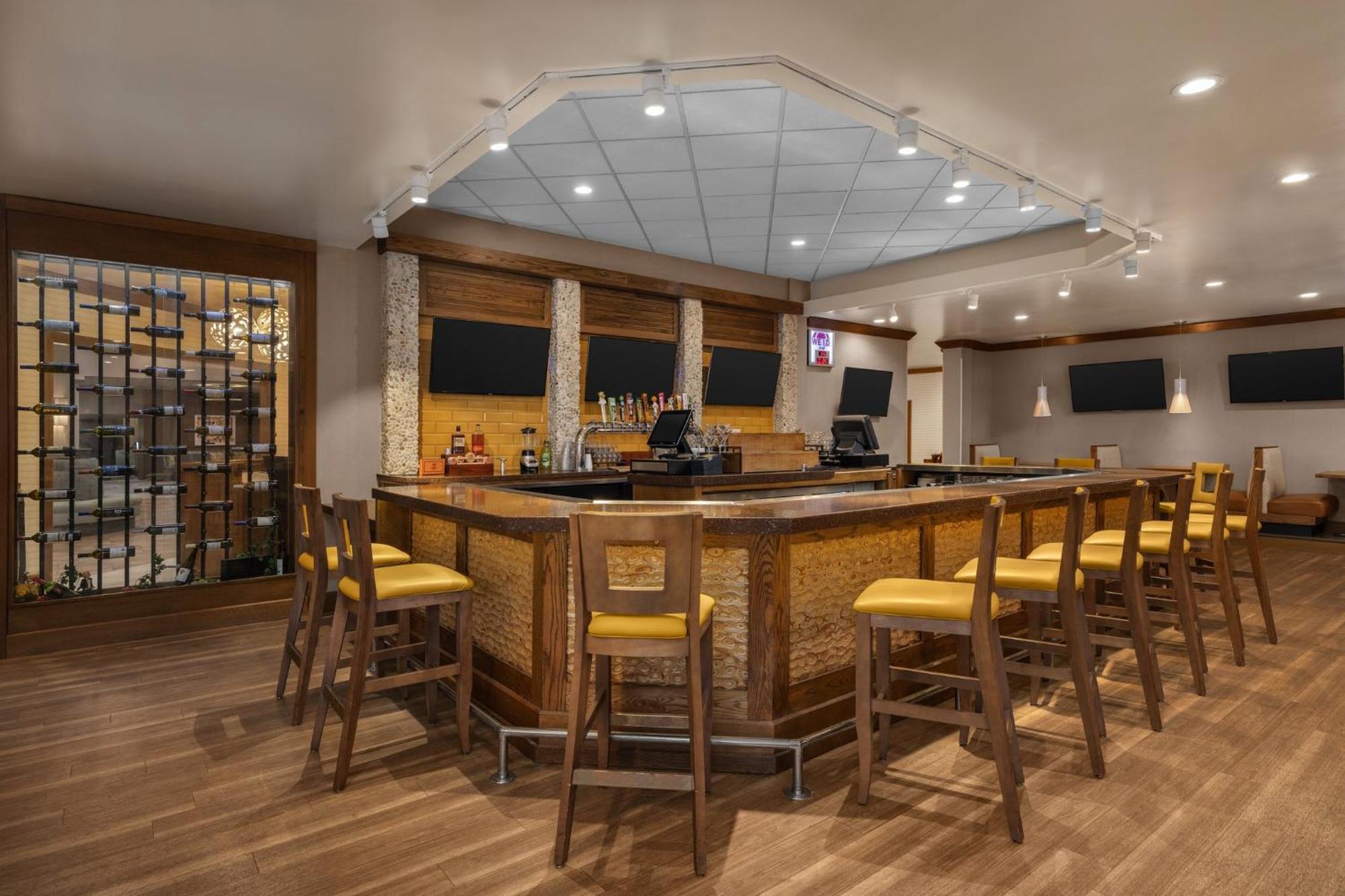 Holiday Inn Dubuque/Galena By Ihg Extérieur photo